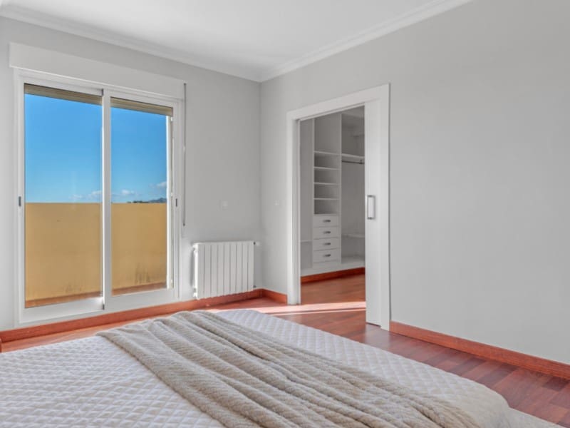 5 quarto Moradia para venda em Busot com piscina garagem - 629 000 € (Ref: 9565302)