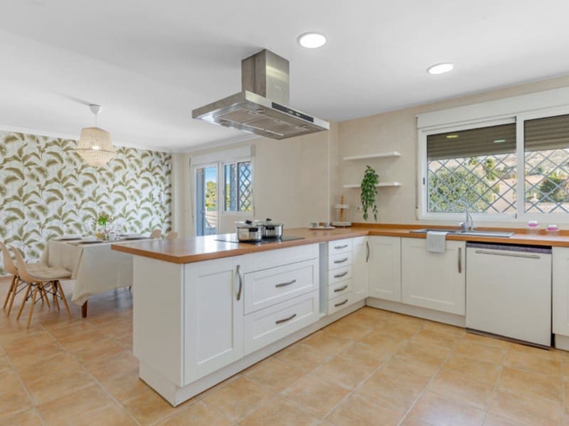 5 quarto Moradia para venda em Busot com piscina garagem - 629 000 € (Ref: 9565302)