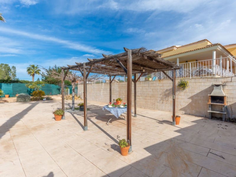 5 quarto Moradia para venda em Busot com piscina garagem - 629 000 € (Ref: 9565302)