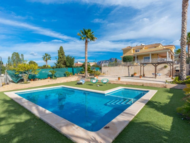 5 quarto Moradia para venda em Busot com piscina garagem - 629 000 € (Ref: 9565302)