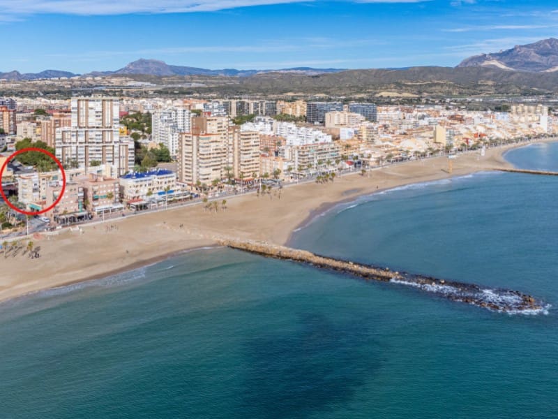 2 slaapkamer Appartement te koop in El Campello met garage - € 280.000 (Ref: 9586559)