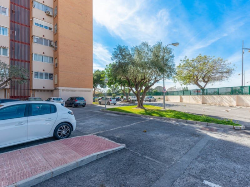 3 slaapkamer Appartement te koop in El Campello - € 399.000 (Ref: 9630025)