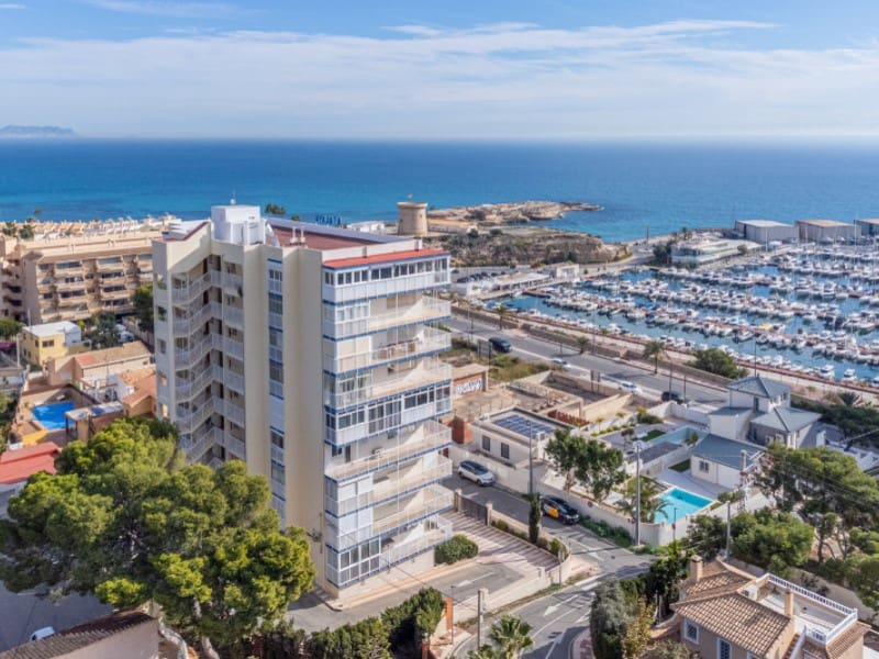 2 bedroom Apartment for sale in El Campello with garage - € 350,000 (Ref: 9644636)