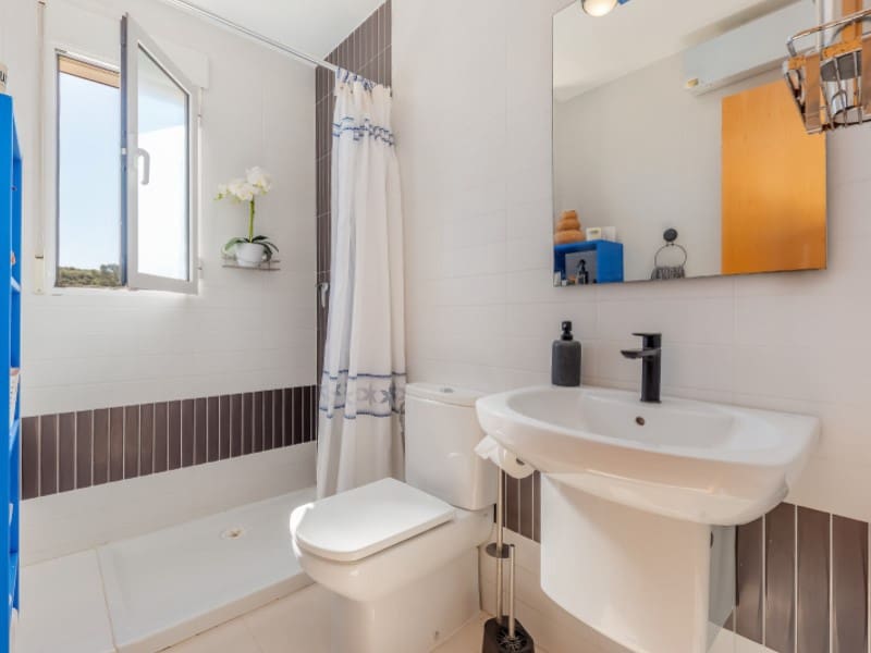 3 makuuhuone Huvila myytävänä paikassa Busot mukana uima-altaan - 449 000 € (Ref: 9674078)