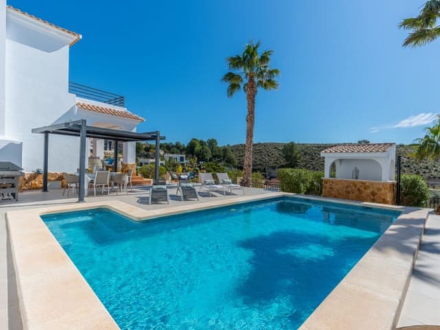 3 makuuhuone Huvila myytävänä paikassa Busot mukana uima-altaan - 449 000 € (Ref: 9674078)