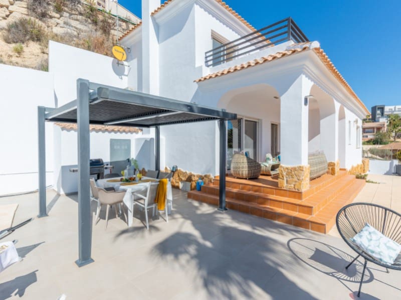 3 makuuhuone Huvila myytävänä paikassa Busot mukana uima-altaan - 449 000 € (Ref: 9674078)