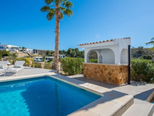 3 makuuhuone Huvila myytävänä paikassa Busot mukana uima-altaan - 449 000 € (Ref: 9674078)