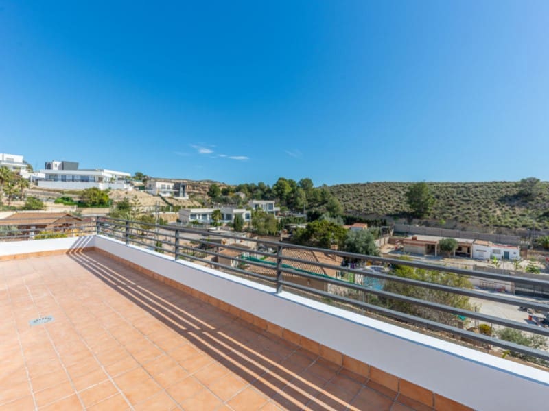 3 makuuhuone Huvila myytävänä paikassa Busot mukana uima-altaan - 449 000 € (Ref: 9674078)