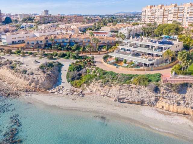 3 chambre Villa/Maison à vendre à El Campello avec piscine garage - 1 795 000 € (Ref: 9690470)