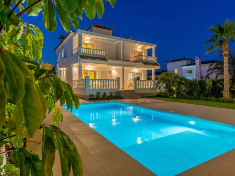 5 Zimmer Villa zu verkaufen in El Campello - 1.495.000 € (Ref: 9730216)