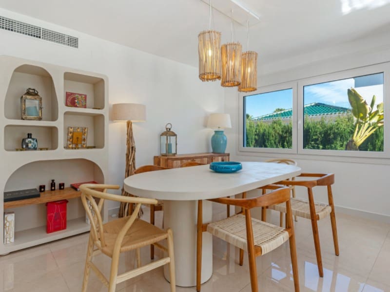 5 Zimmer Villa zu verkaufen in El Campello - 1.495.000 € (Ref: 9730216)