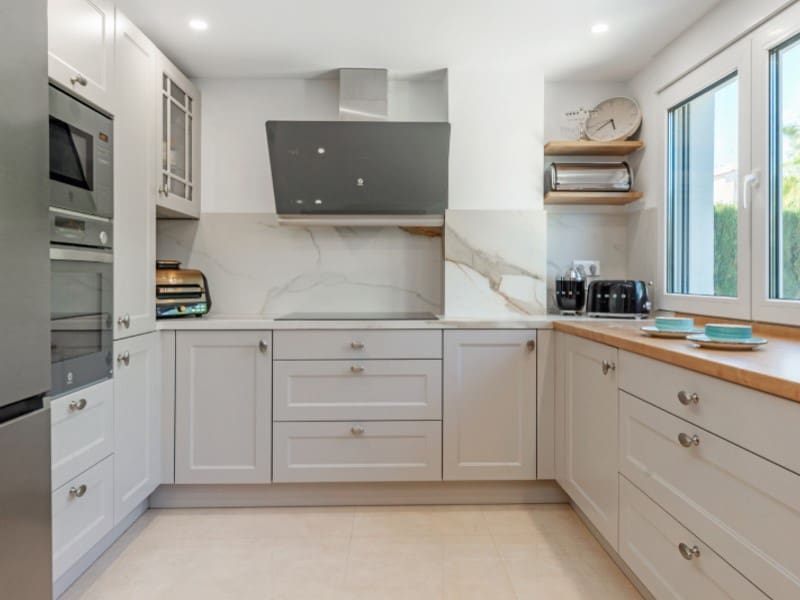 5 Zimmer Villa zu verkaufen in El Campello - 1.495.000 € (Ref: 9730216)