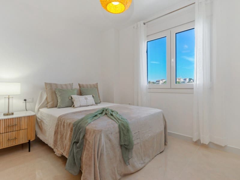 5 Zimmer Villa zu verkaufen in El Campello - 1.495.000 € (Ref: 9730216)