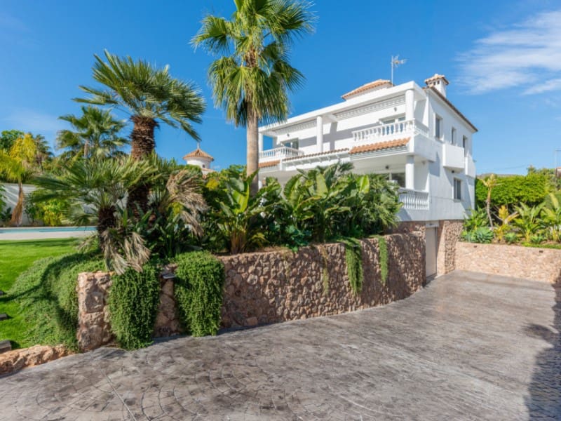 5 Zimmer Villa zu verkaufen in El Campello - 1.495.000 € (Ref: 9730216)
