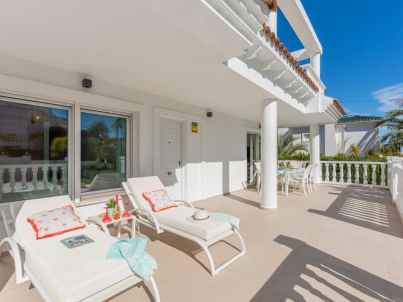 5 Zimmer Villa zu verkaufen in El Campello - 1.495.000 € (Ref: 9730216)