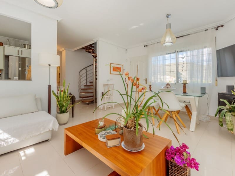 3 Zimmer Villa zu verkaufen in El Campello mit Pool Garage - 460.000 € (Ref: 9738452)