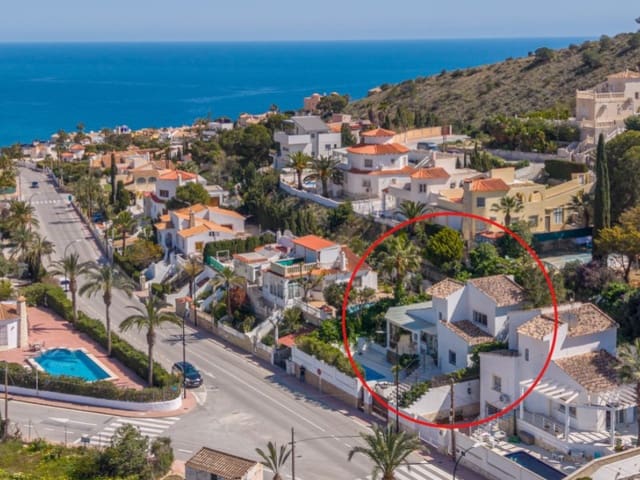 3 bedroom Villa for sale in Cala d'Or, El Campello with pool garage - € 460,000 (Ref: 9738452)