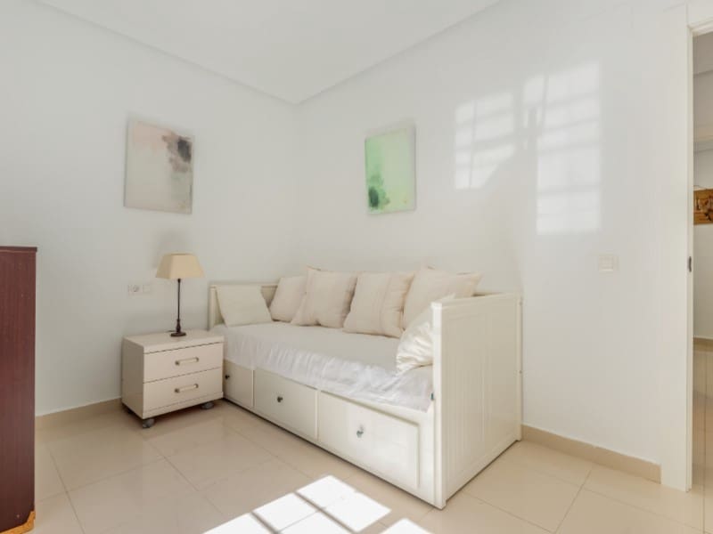 3 Zimmer Villa zu verkaufen in El Campello mit Pool Garage - 460.000 € (Ref: 9738452)