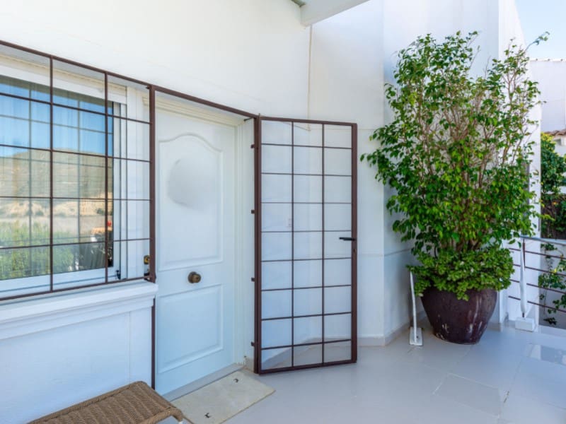 3 Zimmer Villa zu verkaufen in El Campello mit Pool Garage - 460.000 € (Ref: 9738452)