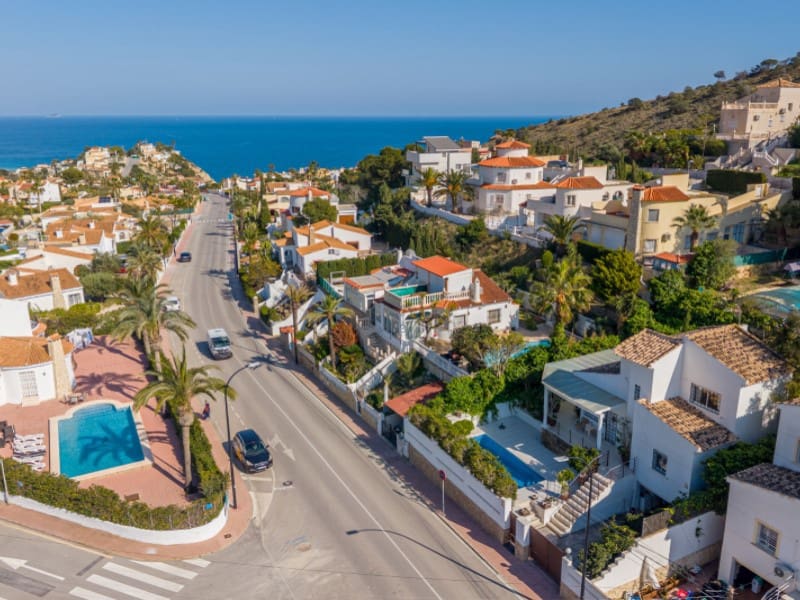 3 Zimmer Villa zu verkaufen in El Campello mit Pool Garage - 460.000 € (Ref: 9738452)