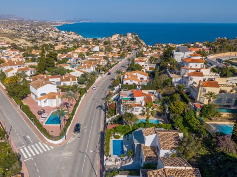 3 Zimmer Villa zu verkaufen in El Campello mit Pool Garage - 460.000 € (Ref: 9738452)