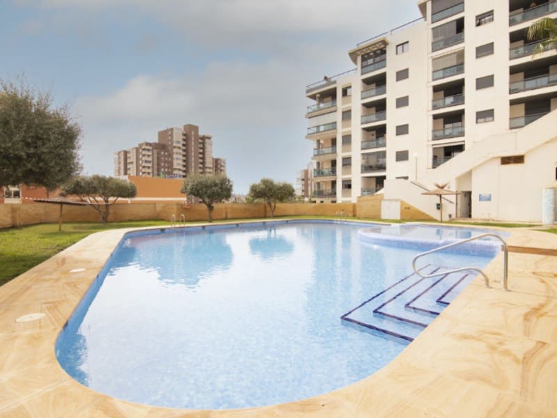 2 bedroom Apartment for sale in El Campello with pool garage - € 389,000 (Ref: 9745276)