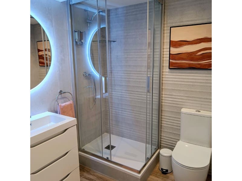 2 bedroom Apartment for sale in El Campello with pool garage - € 389,000 (Ref: 9745276)