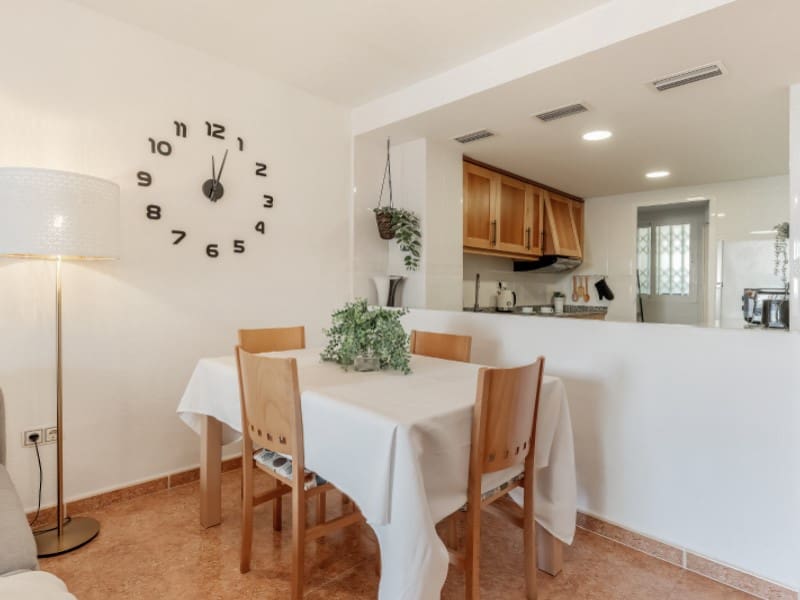 2 soverom Leilighet til salgs i El Campello med svømmebasseng garasje - € 389 000 (Ref: 9745276)
