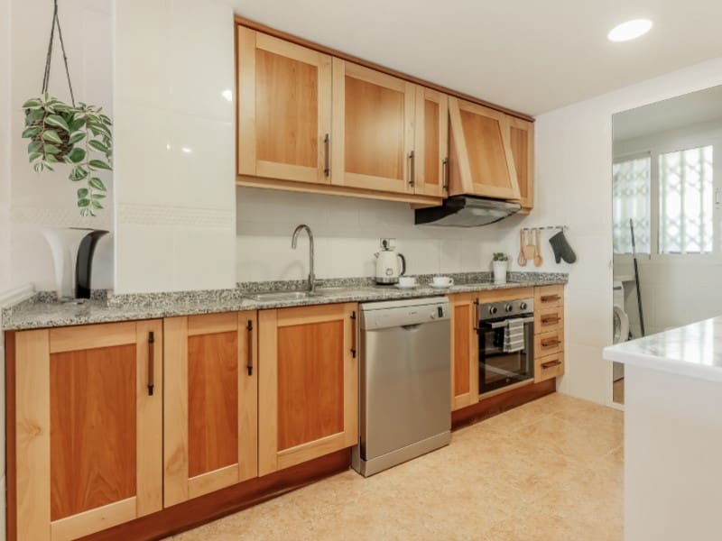 2 soverom Leilighet til salgs i El Campello med svømmebasseng garasje - € 389 000 (Ref: 9745276)