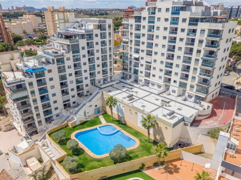 2 soverom Leilighet til salgs i El Campello med svømmebasseng garasje - € 389 000 (Ref: 9745276)