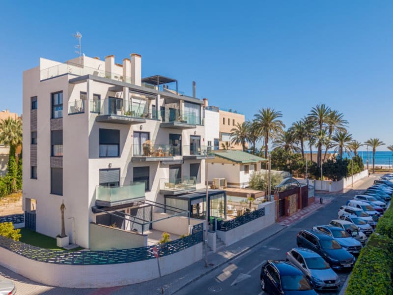 2 soverom Leilighet til salgs i Playa de Muchavista med garasje - € 495 000 (Ref: 9777955)