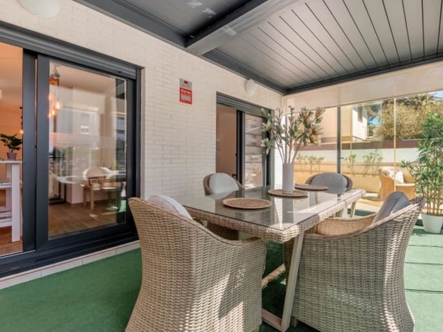 2 soverom Leilighet til salgs i Playa de Muchavista, El Campello med garasje - € 495 000 (Ref: 9777955)