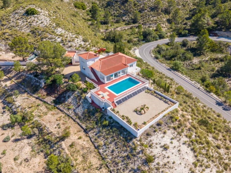 4 quarto Moradia para venda em Aguas de Busot / Aigues com piscina garagem - 750 000 € (Ref: 9843070)