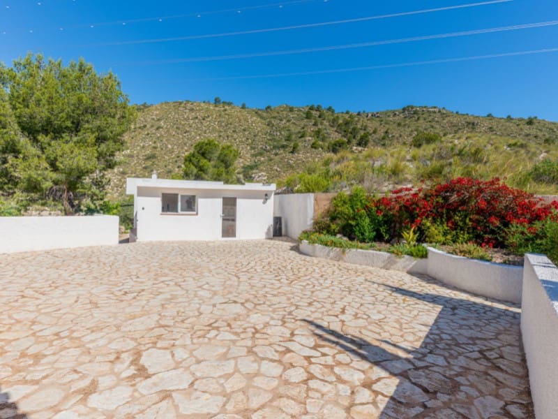 4 quarto Moradia para venda em Aguas de Busot / Aigues com piscina garagem - 750 000 € (Ref: 9843070)