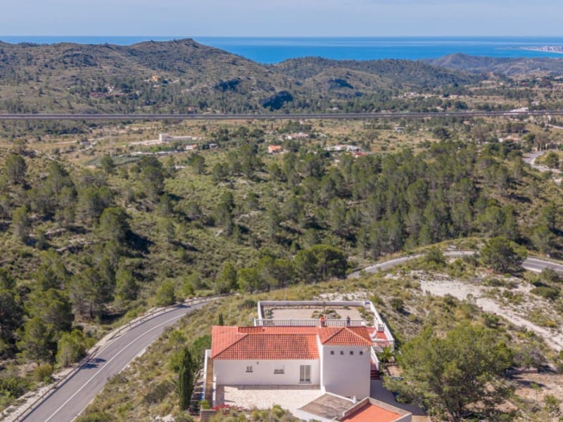 4 quarto Moradia para venda em Aguas de Busot / Aigues com piscina garagem - 750 000 € (Ref: 9843070)