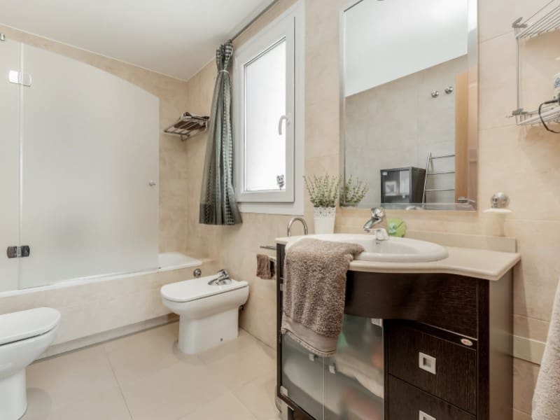 3 quarto Penthouse para venda em El Campello com piscina garagem - 675 000 € (Ref: 9855316)