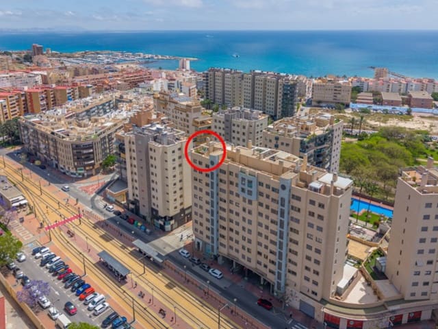 3 quarto Penthouse para venda em El Campello com piscina garagem - 675 000 € (Ref: 9855316)
