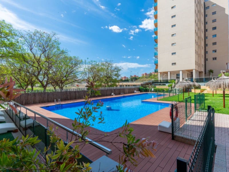 3 quarto Penthouse para venda em El Campello com piscina garagem - 675 000 € (Ref: 9855316)