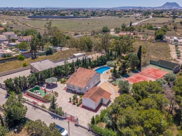 3 soverom Villa til salgs i San Vicente / Sant Vicent del Raspeig med svømmebasseng - € 449 000 (Ref: 9892413)