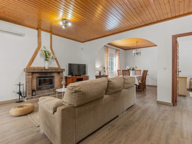 3 soverom Villa til salgs i San Vicente / Sant Vicent del Raspeig med svømmebasseng - € 449 000 (Ref: 9892413)
