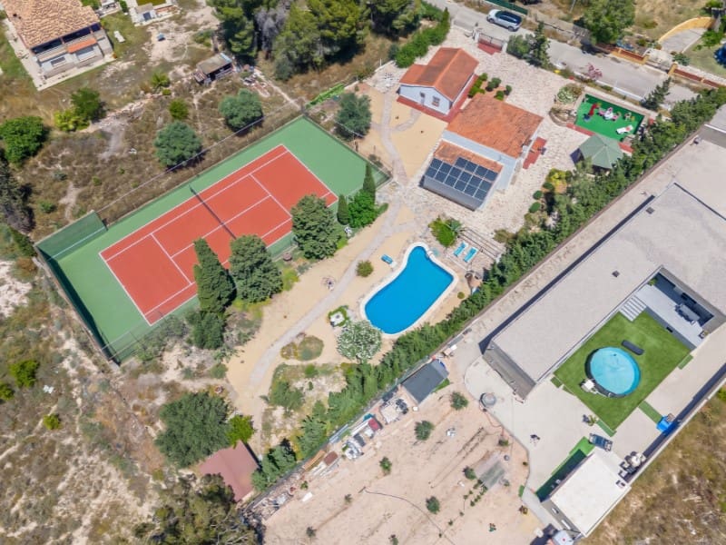 3 bedroom Villa for sale in San Vicente / Sant Vicent del Raspeig with pool - € 449,000 (Ref: 9892413)