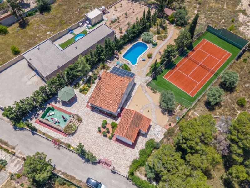 3 bedroom Villa for sale in San Vicente / Sant Vicent del Raspeig with pool - € 449,000 (Ref: 9892413)