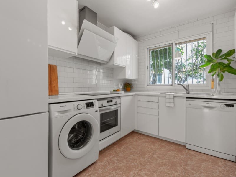 3 makuuhuone Huvila myytävänä paikassa El Campello mukana uima-altaan - 549 000 € (Ref: 9892414)