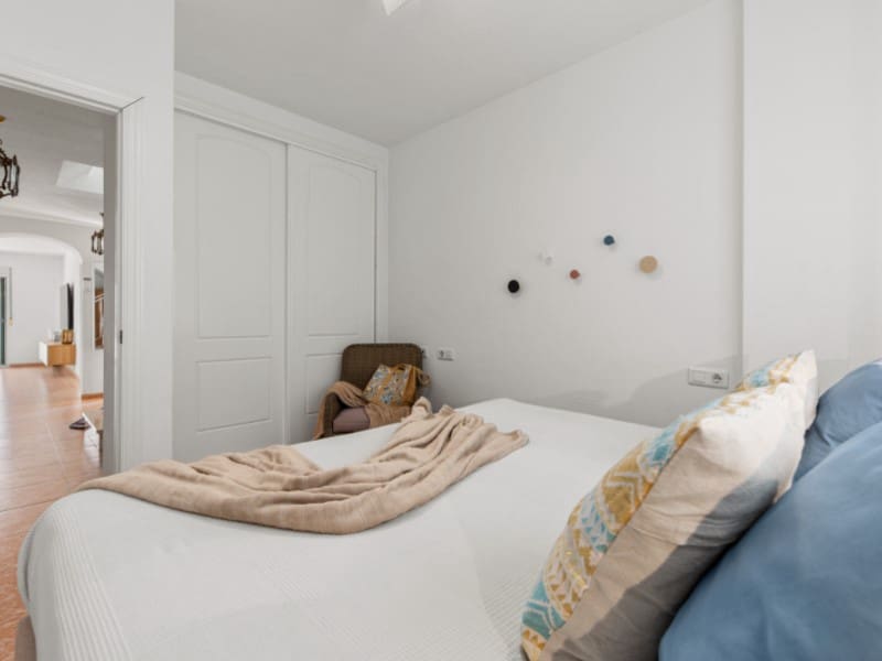 3 makuuhuone Huvila myytävänä paikassa El Campello mukana uima-altaan - 549 000 € (Ref: 9892414)