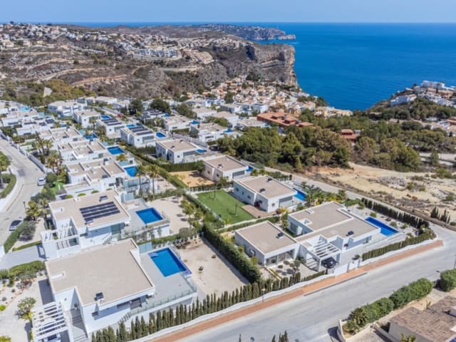 3 soverom Villa til salgs i Cumbre del Sol, Benitachell / Benitatxell med svømmebasseng - € 1 865 000 (Ref: 9936081)