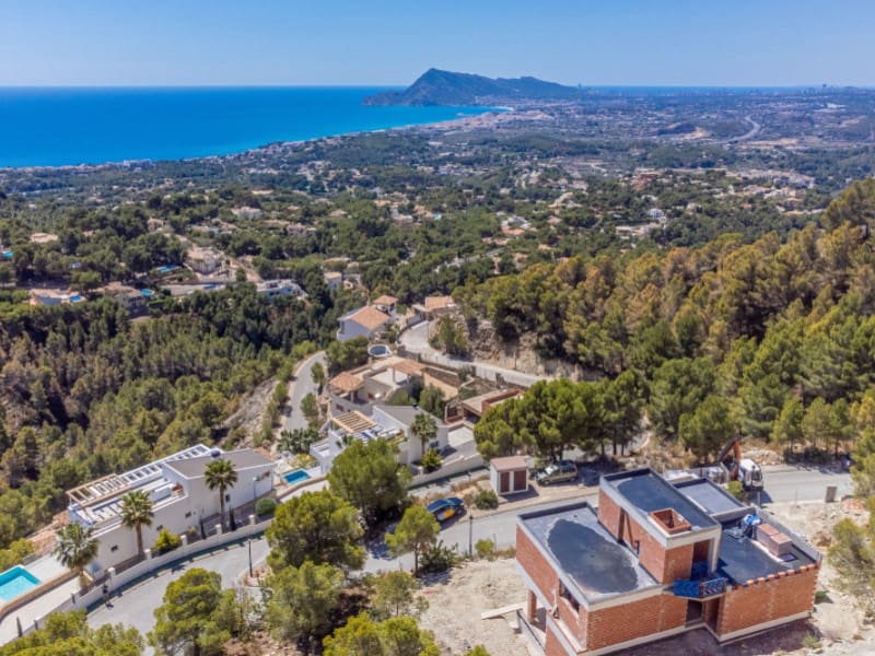 4 sypialnia Willa na sprzedaż w Altea z basenem garażem - 2 349 000 € (Ref: 9936083)