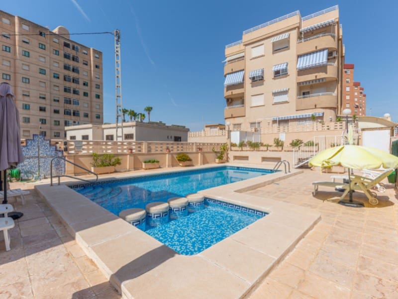 2 soveværelse Penthouse til salg i El Campello med garage - € 375.000 (Ref: 9939668)