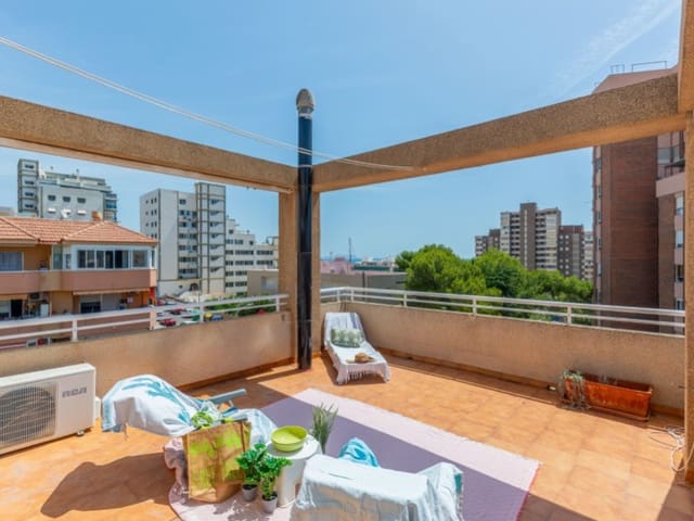 2 soverom Penthouse til salgs i El Campello med garasje - € 375 000 (Ref: 9939668)