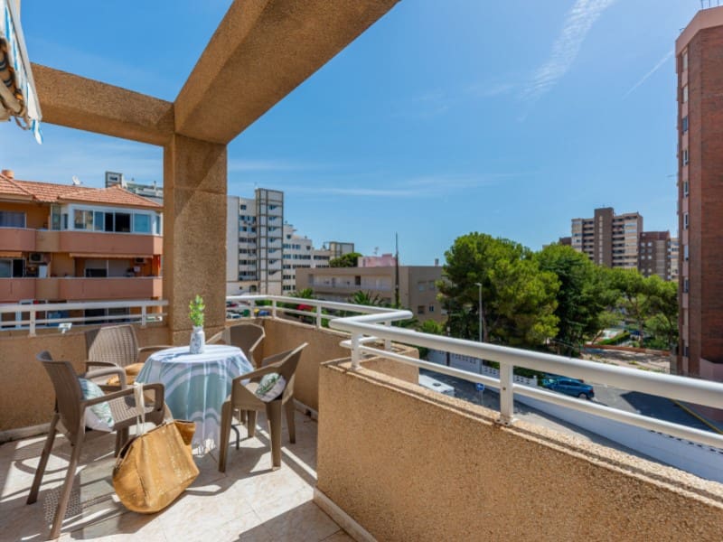 2 soveværelse Penthouse til salg i El Campello med garage - € 375.000 (Ref: 9939668)