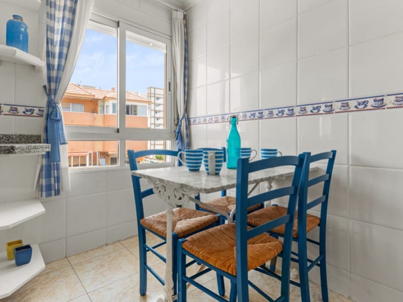 2 soveværelse Penthouse til salg i El Campello med garage - € 375.000 (Ref: 9939668)
